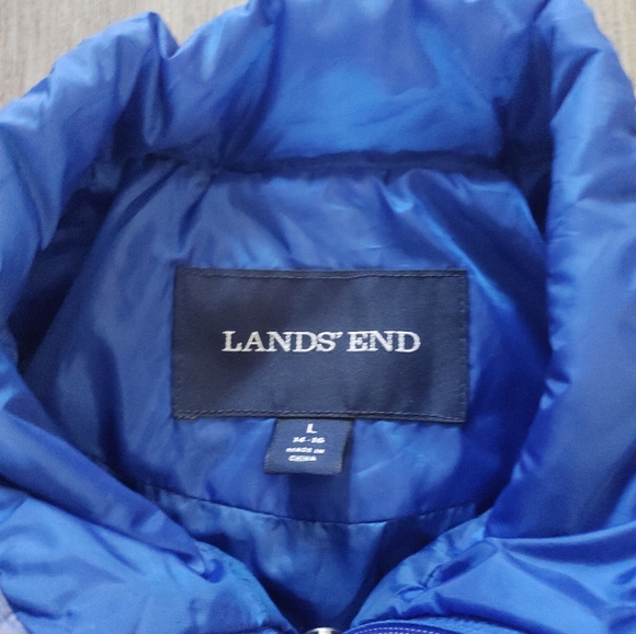 Lands end Primaloft, electric blue puffer jacket. - Picture 2 of 2